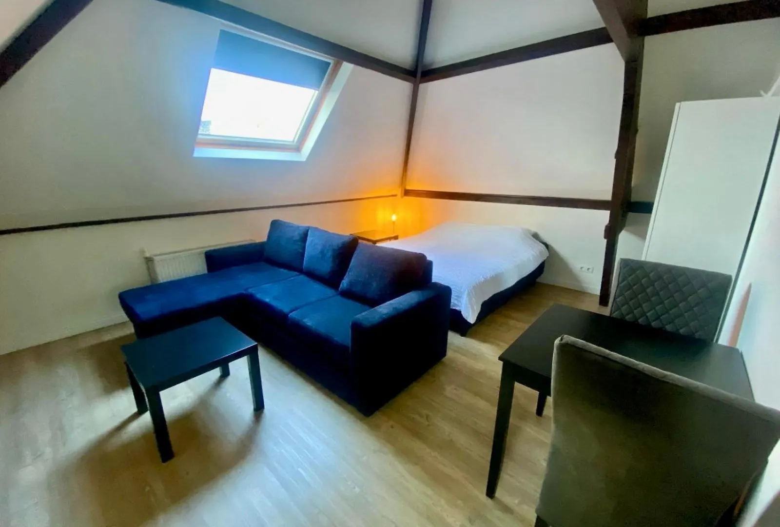 Rotterdam Inn